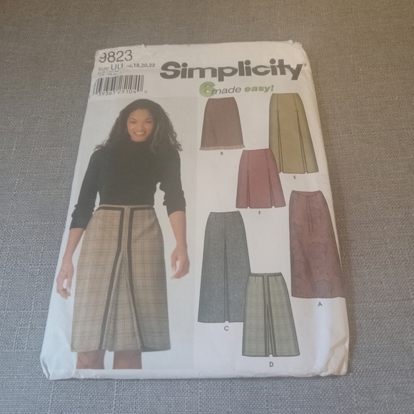 Simplicity Sewing Pattern 9823 Women's Skirts Plus Size 18 20 22 Uncut - Picture 1 of 3